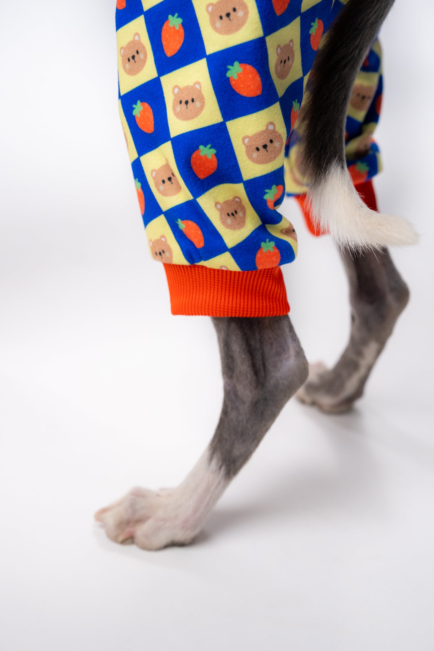 close up of the 4-legged design of the poochie suit